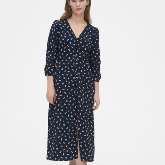 GAP Dresses & Skirts - GAP Navy Floral Long Sleeve Button-down Dress